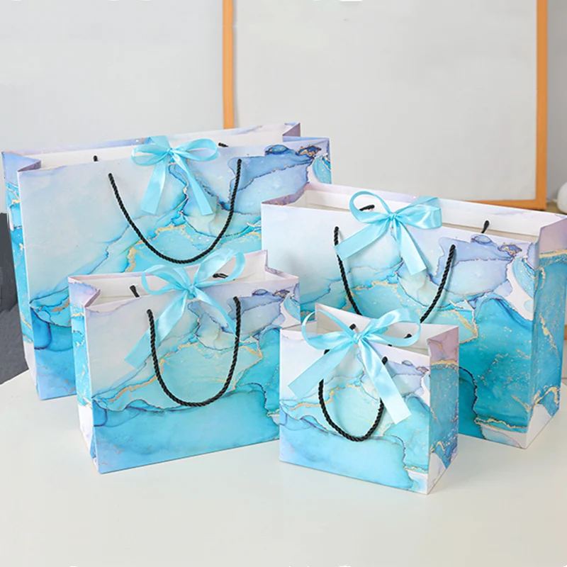 Подарочный пакет из 10 градиентной порошковой бумаги с лентой Подарочный дизайн Подарочный бумажный пакет для новогодней вечеринки в магазине по случаю Дня рождения, сумка для упаковки конфет и тортов